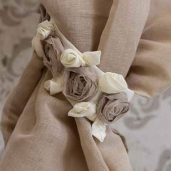 Embrasse con rose Blanc Mariclò - Tortora