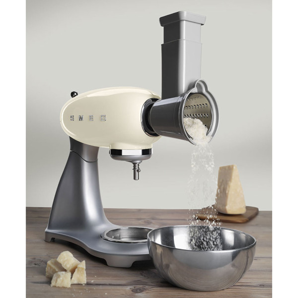 Accessorio tritaverdure con 4 cilindri Smeg Accessorio tritaverdure con 4 cilindri Smeg