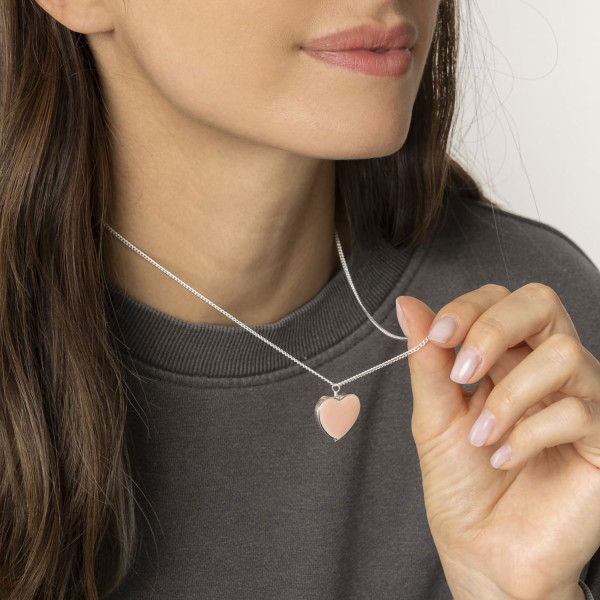 Collana placcata argento con cuore rosa