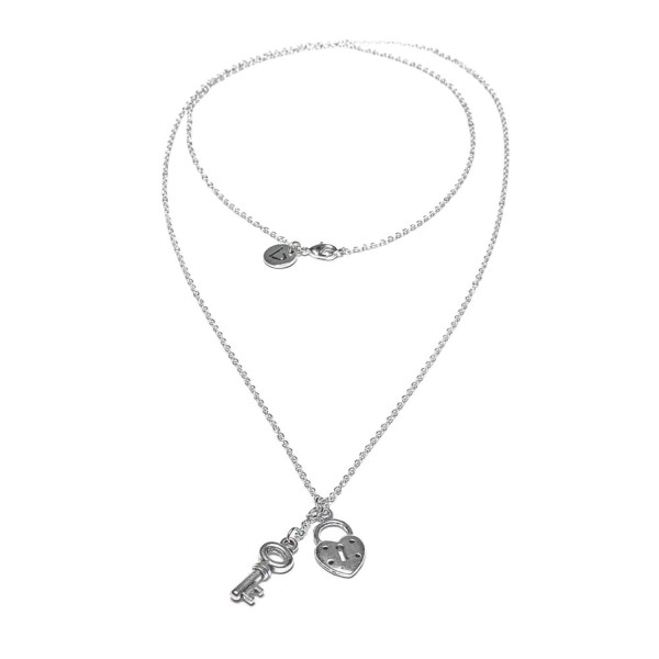 Collana Vestopazzo con pendenti a chiave e cuore