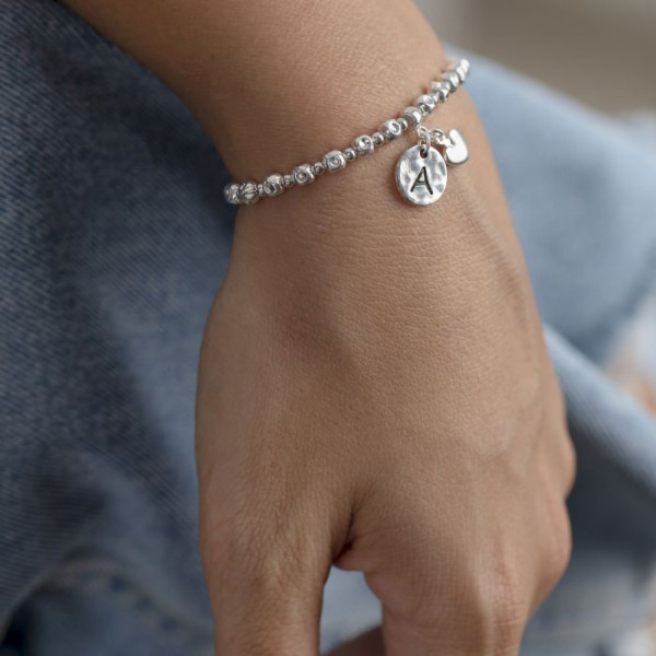 Bracciale placcato argento con ciondolo lettera C