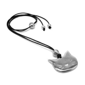 Collana con pendente a forma di gatto Vestopazzo